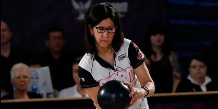 Hall of Famer Liz Johnson at Bowl-A-Vard Lanes for Storm Demo Day on Feb. 28