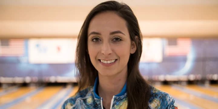 Elise Bolton wins 2019 PWBA Greater Cleveland Regional to qualify for Go Bowling! PWBA Regional Showdown on CBS Sports Network