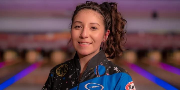 In first weekend as PWBA member, Julia Bond wins 2019 PWBA Lincoln Regional at 'second home': Sun Valley Lanes