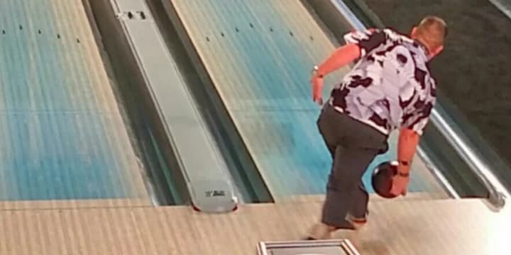 Jason Belmonte cuts into Tom Smallwood’s big lead as high-scoring qualifying ends with stars at top of 2021 KIA PBA Tournament of Champions