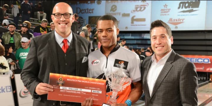 Gary Faulkner Jr. takes lead at 2021 USBC Masters as he seeks to win a second major at National Bowling Stadium