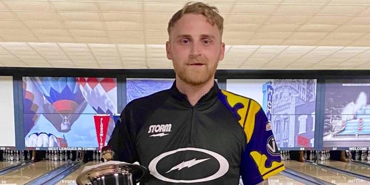 Jesper Svensson hangs on to top seed, then cruises past Packy Hanrahan to win 2022 PBA David Small's Best of the Best Championship