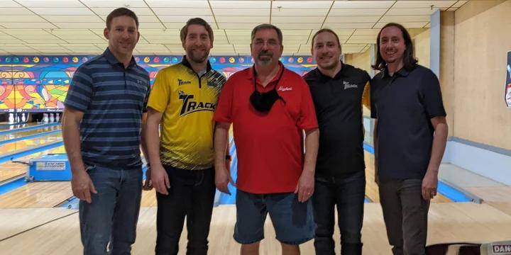 Team Kruegs of Verona takes team lead with 3,608, Eric and Ryan Belinske of Manitowoc doubles lead with 1,459 at 2022 State Tournament