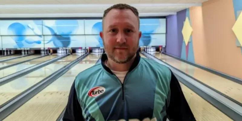 Derek Eoff fires perfect game in dominating qualifying of 2024 MAST Year End Invitational at Bowl-A-Vard Lanes