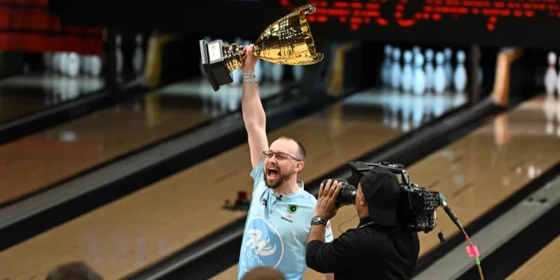 Viewership for animal pattern shows at World Series of Bowling XV in line with past animal pattern shows on weeknights on FS1