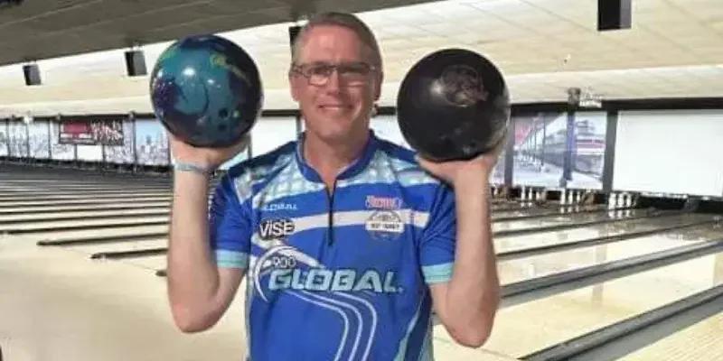 Defending champion Chris Barnes looking over his shoulder as he maintains lead at 2024 PBA50 World Championship