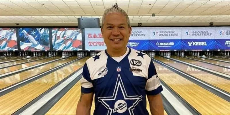 Dino Castillo averages 241-plus to lead Day 1 of 2024 PBA50 South Shores Classic