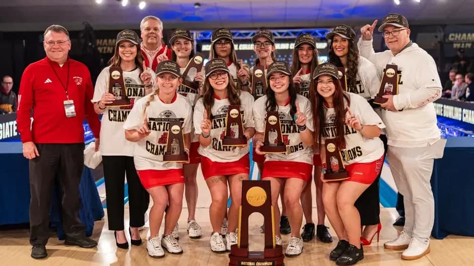 Jacksonville State wins NCAA title, aims next for ITC title that could give Gamecocks claim to greatest women's team ever