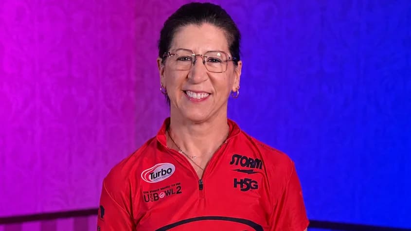 Like fine wine: Hall of Famer Liz Johnson averages nearly 250 to lead after Day 1 of 2026 USBC Queens