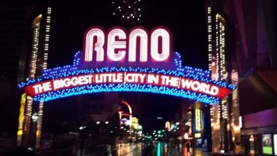 Reno Redevelopment Agency proposes plan to fill Virginia Street’s empty storefronts, report says