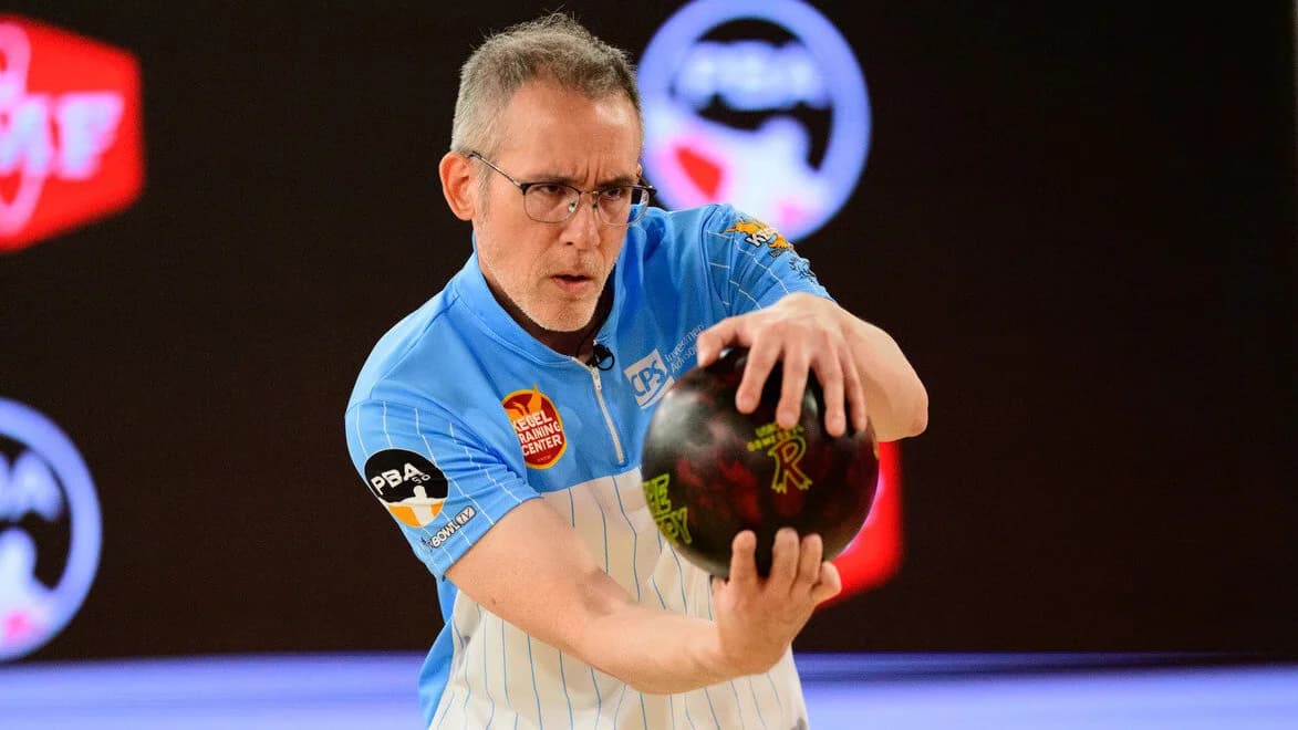 John Janawicz continues strong rebound from finger injury by leading after Day 1 of 2026 Johnny Petraglia BVL PBA50 Tournament of Champions