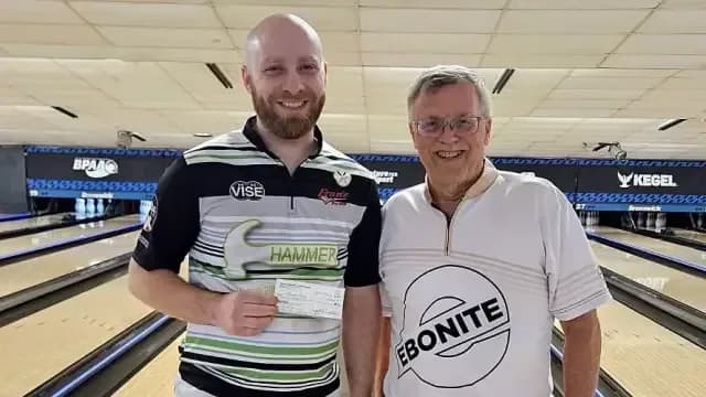 Lefty Brandon Runk averages 224.57 to lead qualifying as minus 37 makes cut at 2026 GIBA Ebonite Fall Classic