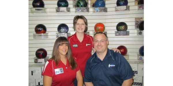 Labinski first to double up on Milwaukee doubles titles