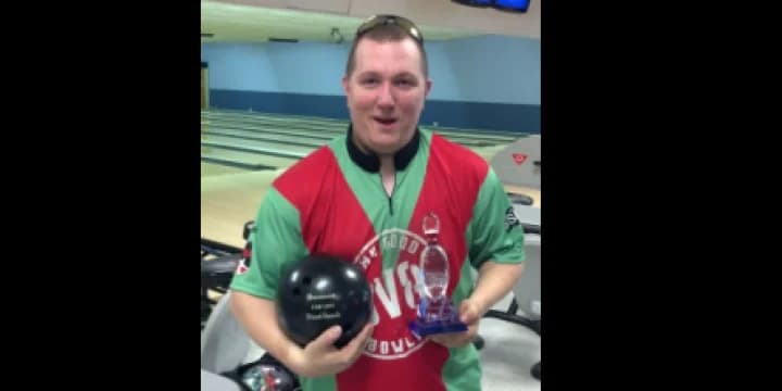 Two-hander Brian Valenta makes history winning PBA Regional with hard rubber ball