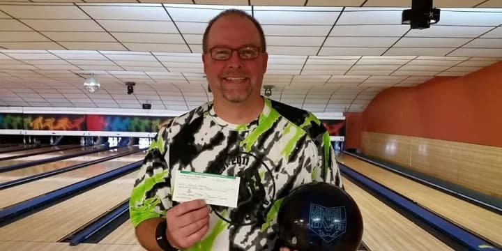 Doug Forde beats top seed Nick Plouff for FBT title in Rhinelander