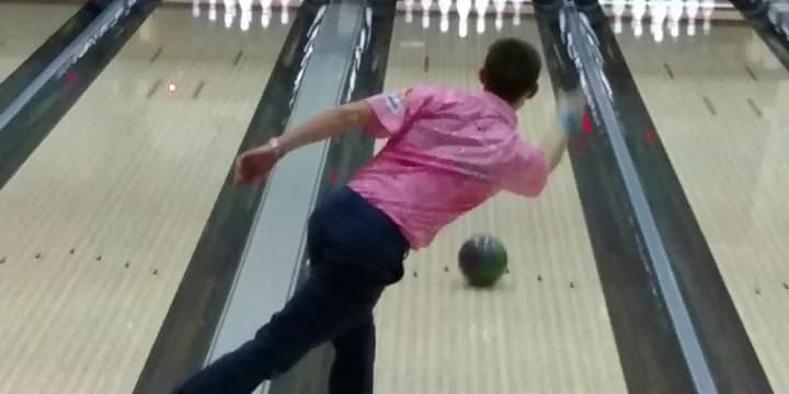 E.J. Tackett wins Storm Cup points race as Chris Via leads low-scoring qualifying at PBA Xtra Frame Kenn-Feld Group Classic