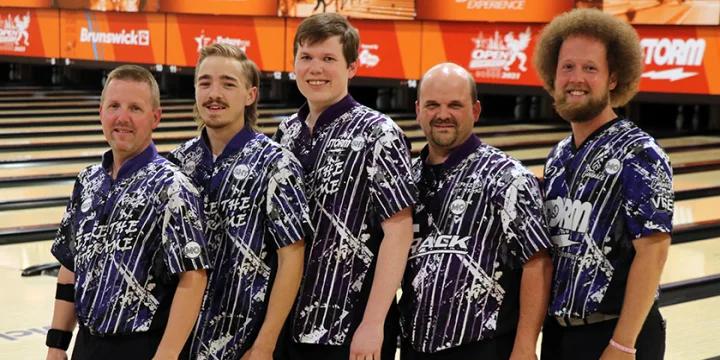 Good fortune shines on Before the First Frame 1 as it fires 3,400 to take team lead at 2021 USBC Open Championships 