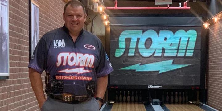  Tom Hess closes with perfect game, takes big lead heading to match play at 2021 PBA50 Senior U.S. Open