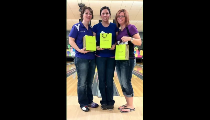 Rochelle Blake, Natalie Cortese, Terysa Wojnar win inaugural Ladies Scratch Trio tourney at New Berlin Bowl