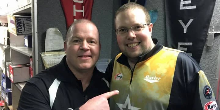 Stuart Williams stays on top, but loses some of lead in PBA World Championship